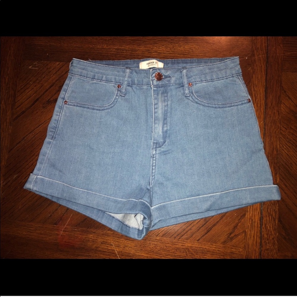 Forever 21 Shorts (Size 28)